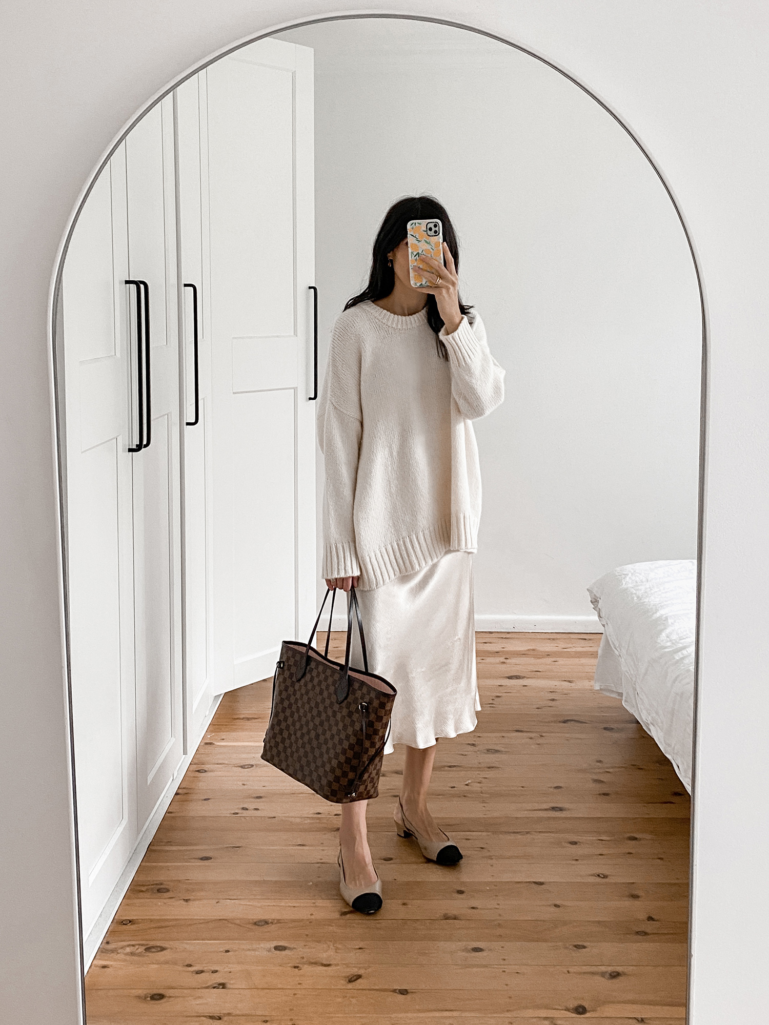 Jenni Kayne Alpaca Cocoon Crewneck Assessment & First Impressions Jenni Kayne Alpaca Cocoon Crewneck Assessment & First Impressions
