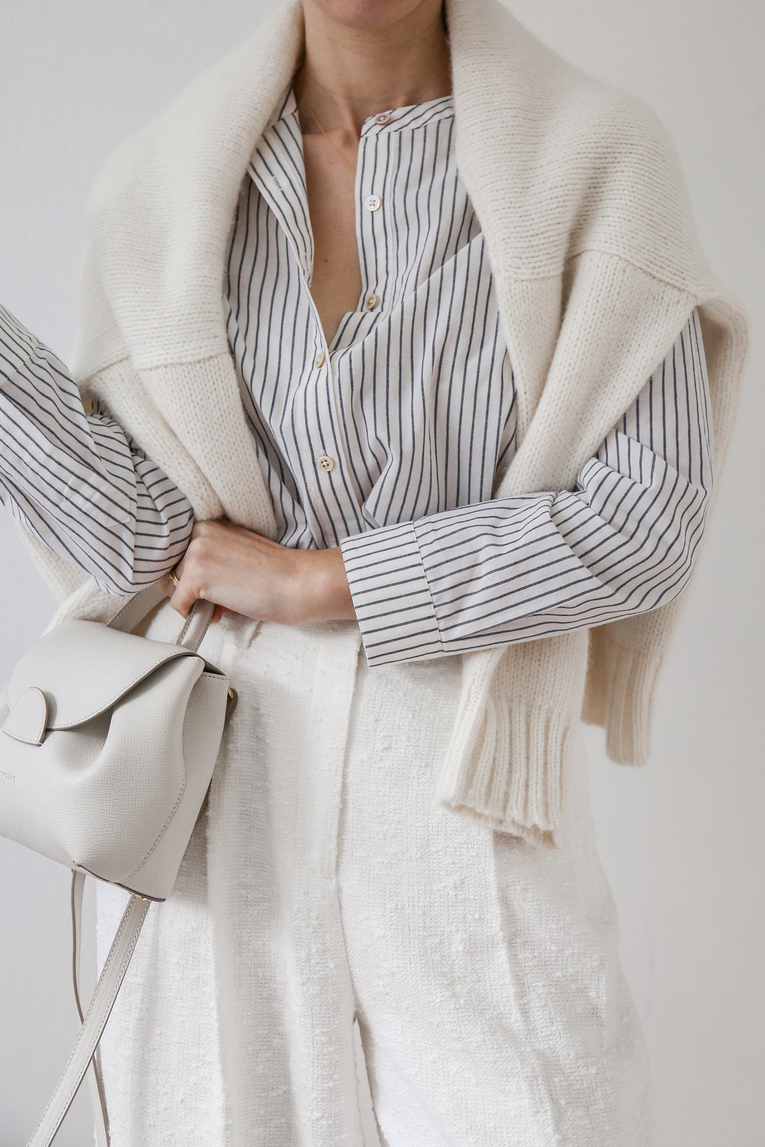 Styling the Jenni Kayne Hampton Shirt Styling the Jenni Kayne Hampton Shirt